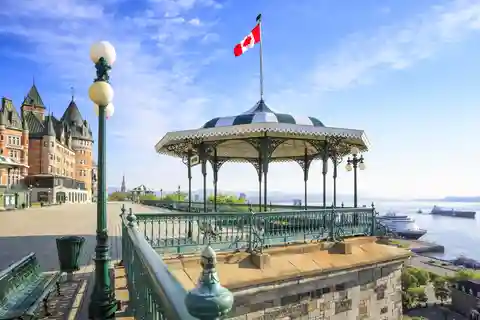 10. Terrasse Dufferin