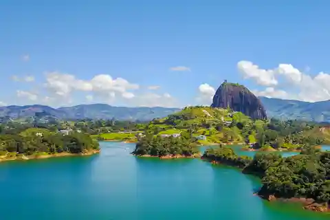 1. The Rock of Guatape