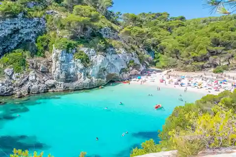 3. Cala Macarelleta