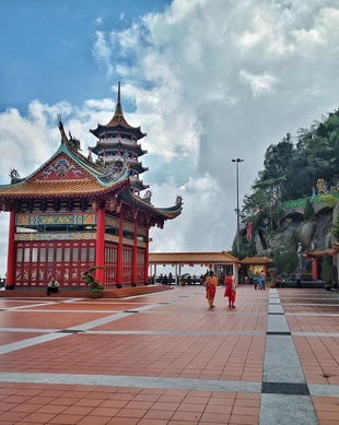 Chin Swee Caves Temple