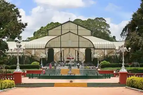 4. Lalbagh Botanical Garden