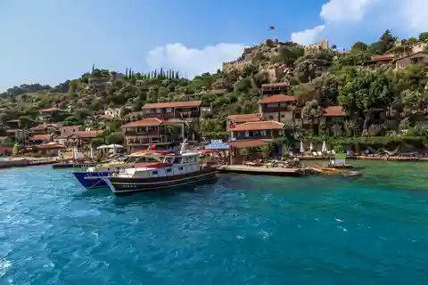 8. Simena Castle