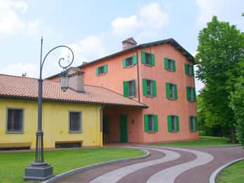 Casa Museo Luciano Pavarotti Tours & Tickets