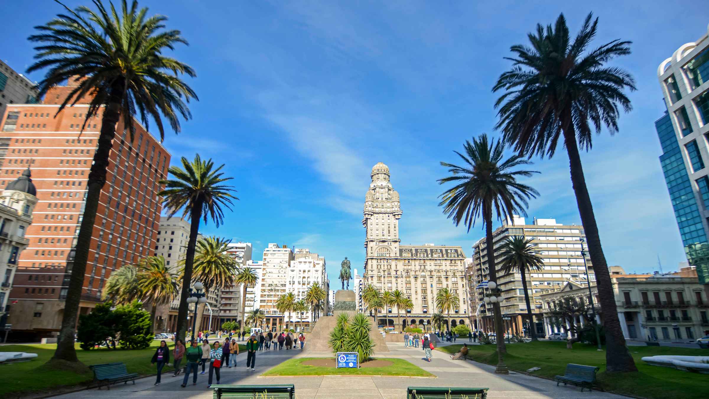 Facts About Montevideo Montevideo Uruguay Puentes JYWIO