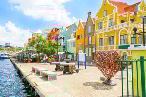 Curaçao: Transfers
