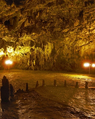 Drogarati cave