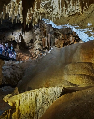 Jewel Cave