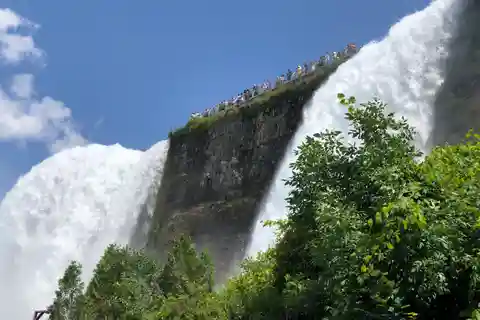 5. Cave of the Winds