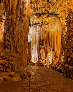 Luray Caverns