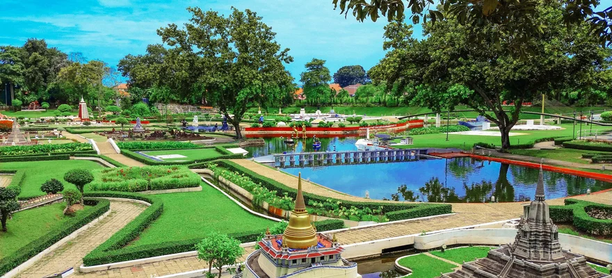 Mini Siam
