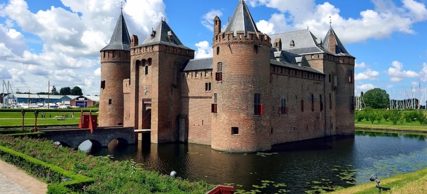 Muiderslot