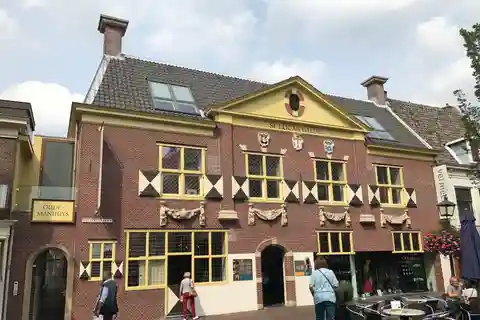 2. Vermeer Centrum Delft