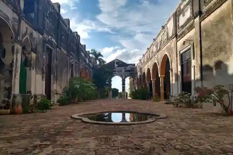 8. Hacienda Yaxcopoil