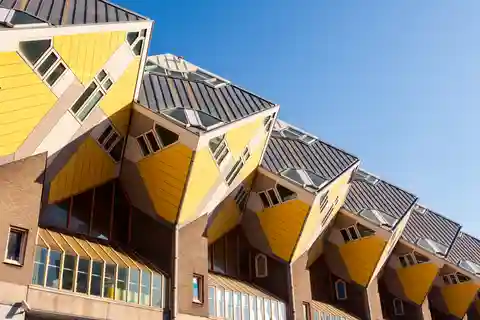 8. Casas cubo