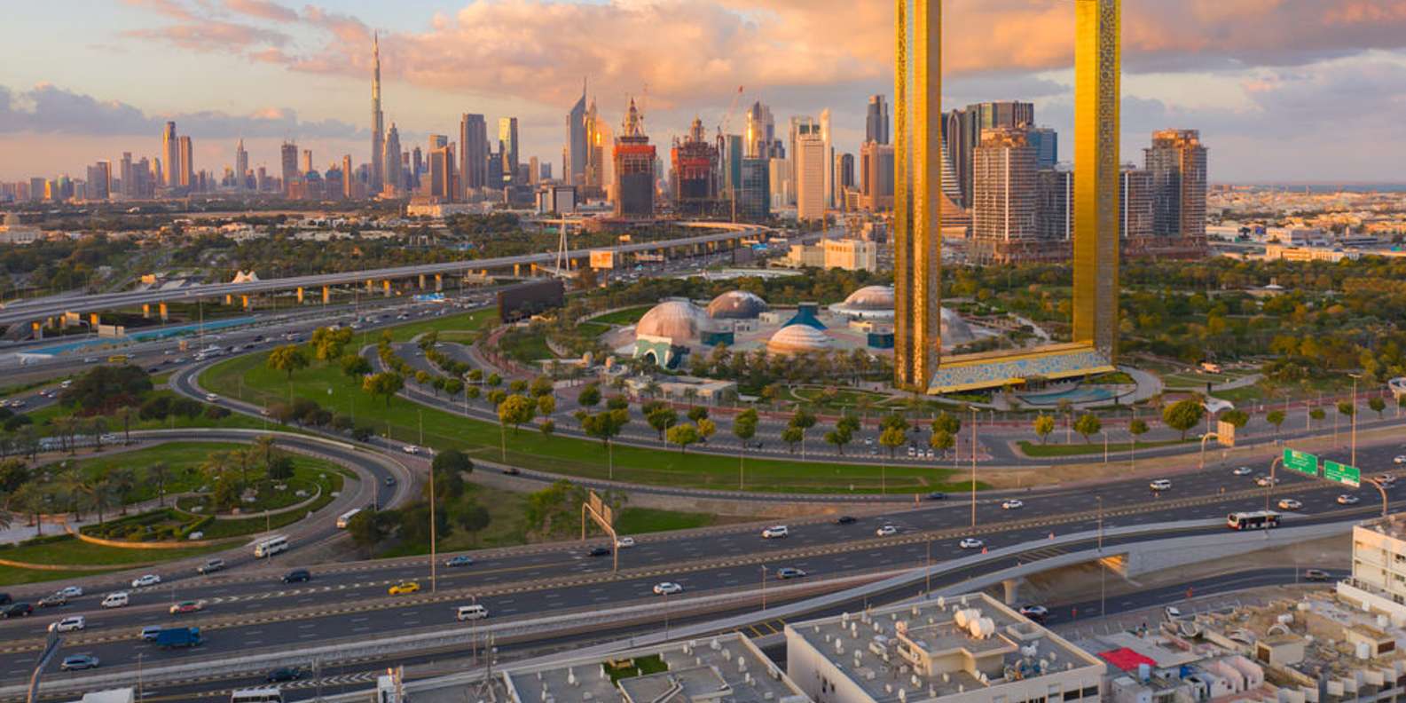 Здание Dubai Frame, Дубай: заказать билеты и экскурсии | GetYourGuide