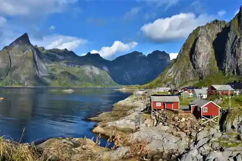 3. Reinebringen