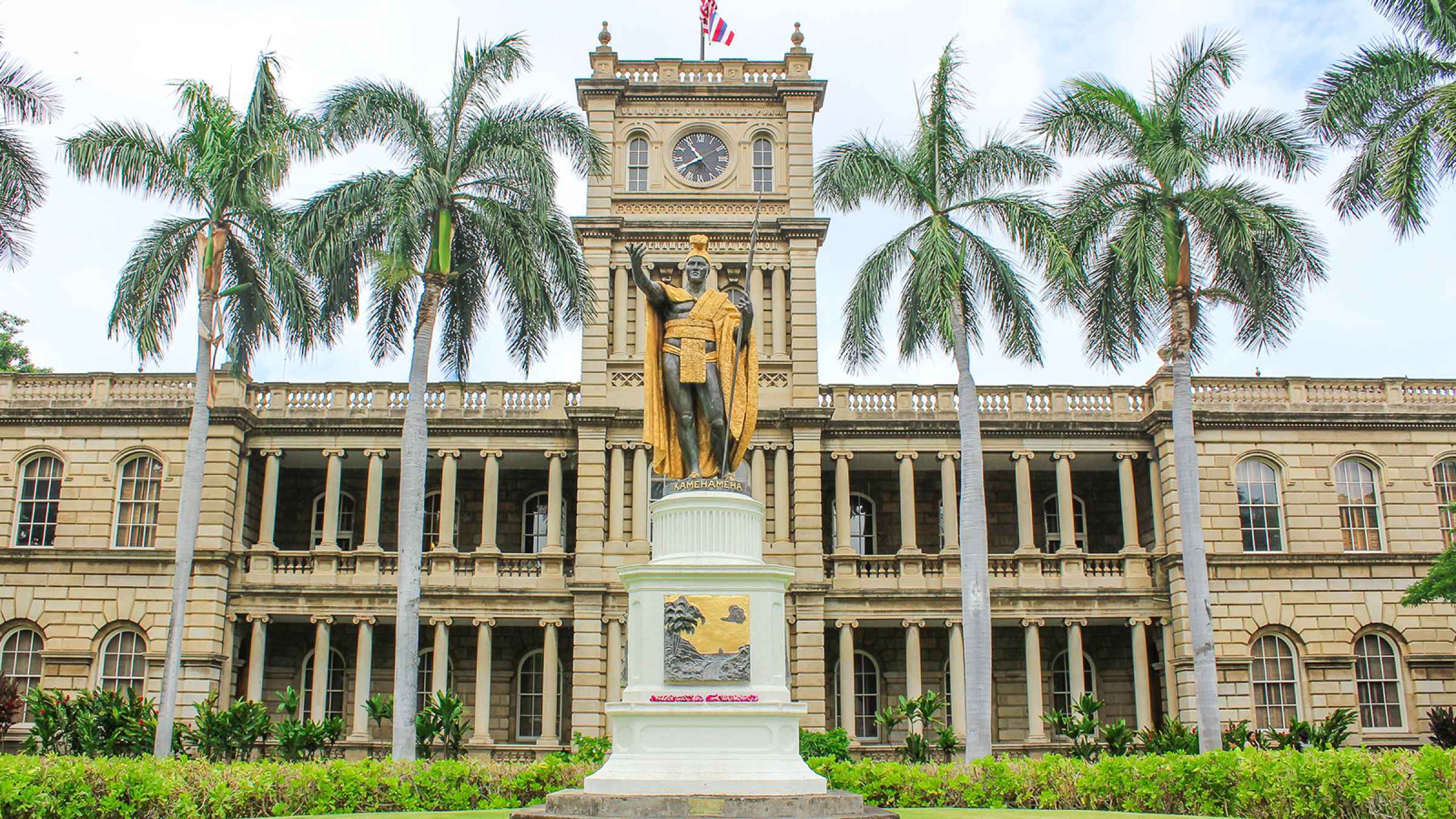 King Kamehameha Statue, Honolulu Book Tickets & Tours GetYourGuide