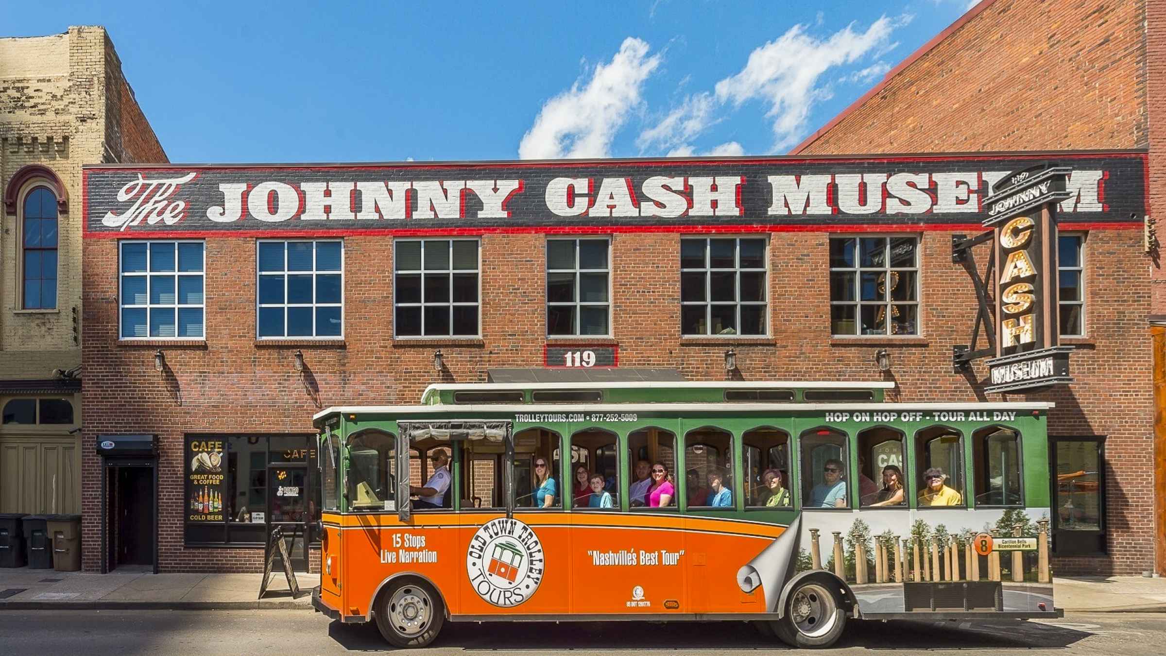johnny cash museum tours