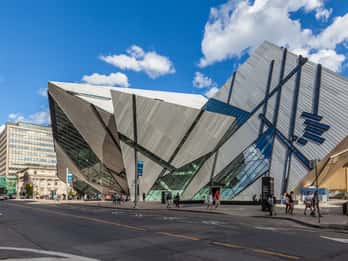 Royal Ontario Museum Tours & Tickets