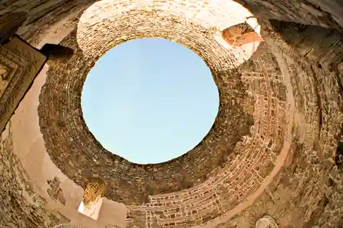 4. Vestibul
