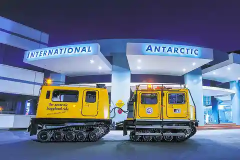 2. International Antarctic Centre