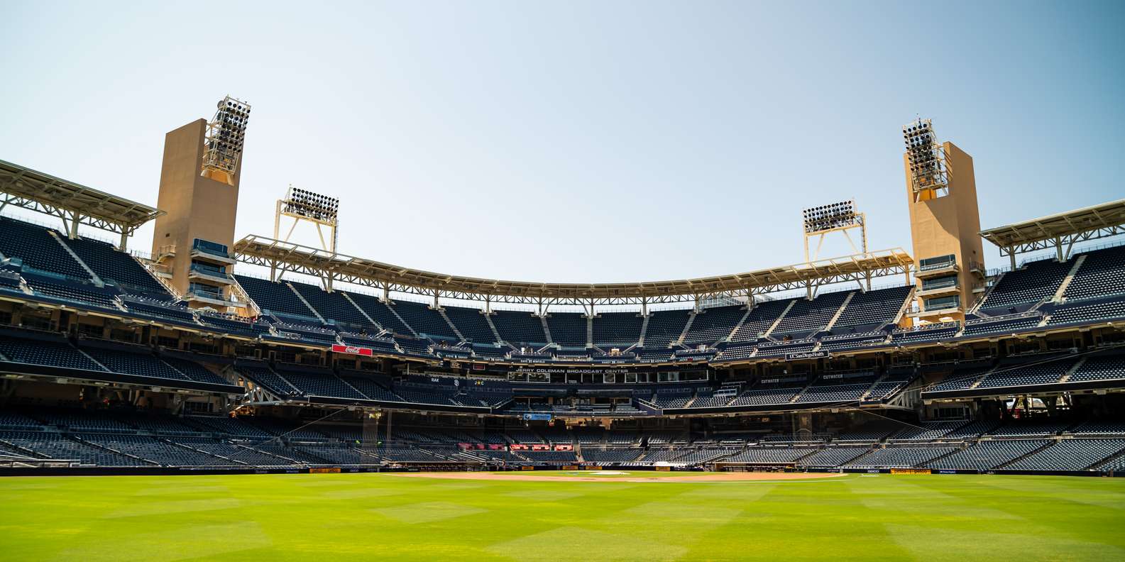 BESTE Führungen PETCO Park 2023 KOSTENLOS stornierbar GetYourGuide