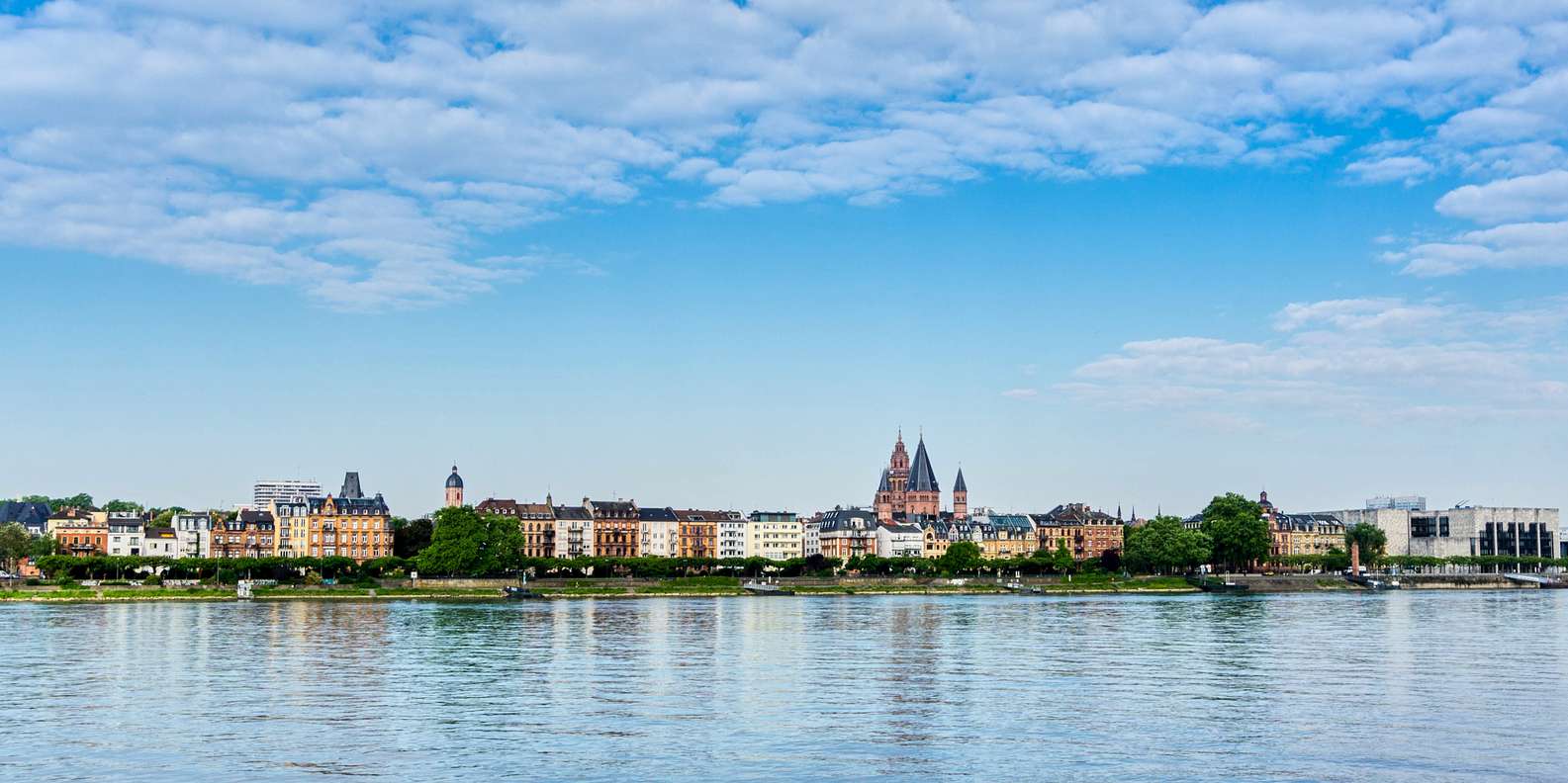 File:Les Bords du Rhin-CPA-Mayence embarcadere.jpg - Wikimedia