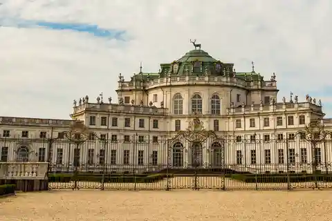 8. Stupinigi Koninklijk Jachthuis