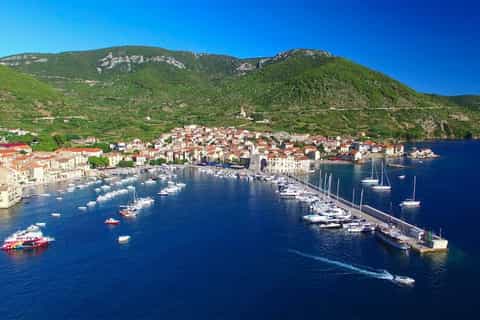 The best Komiža Speed & jet boat tours 2026 - Free cancellation