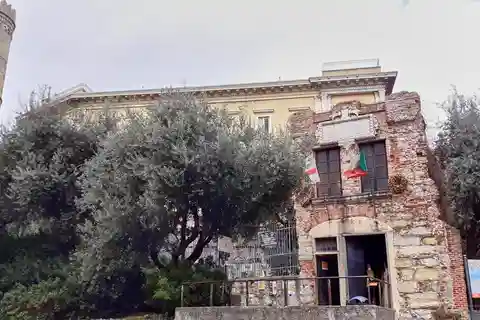 3. Maison de Christophe Colomb