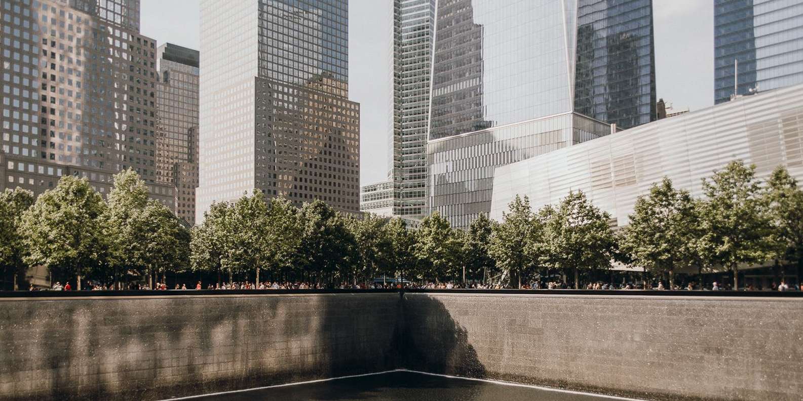 The National September 11 Memorial Museum, NYC: Осмотр  достопримечательностей 2024: САМОЕ ЛУЧШЕЕ - БЕСПЛАТНАЯ отмена | GetYourGuide