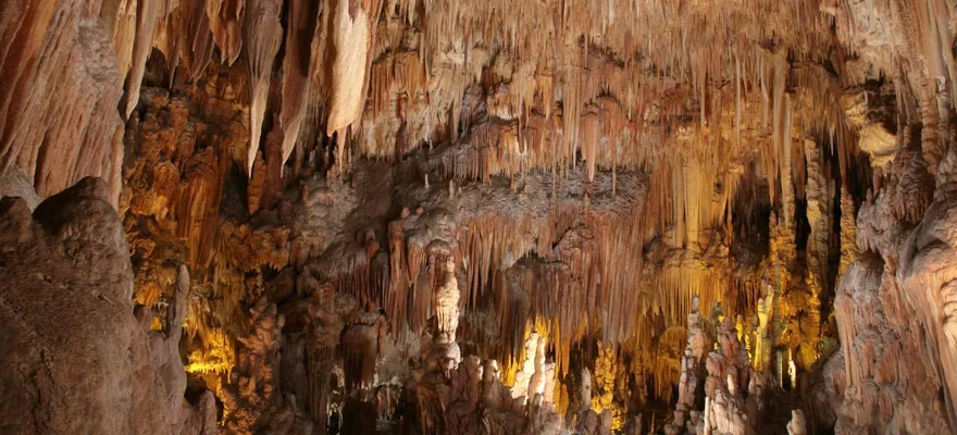 Кастеллана, Castellana Grotte