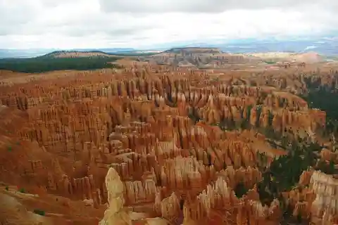 9. Bryce Amphitheater