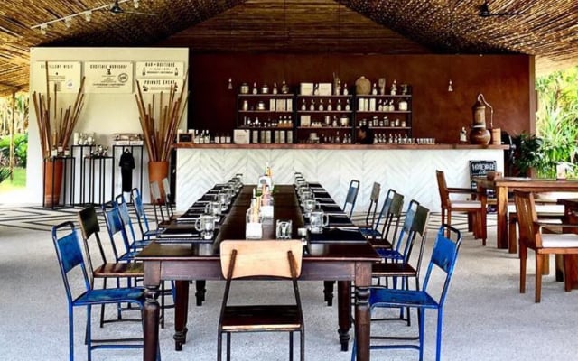 Chalong Bay Rum Distilleerderij Phuket In Phuket Stad Bezoeken Nu