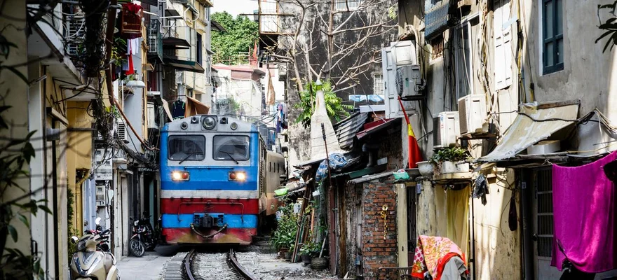 Hanoi Train Street