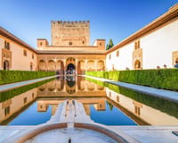 Alcazaba van het Alhambra in Granada