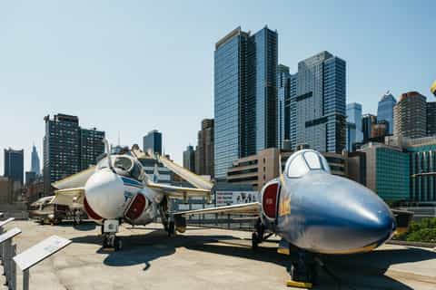 USS Intrepid Aircraft Carrier — highlight
