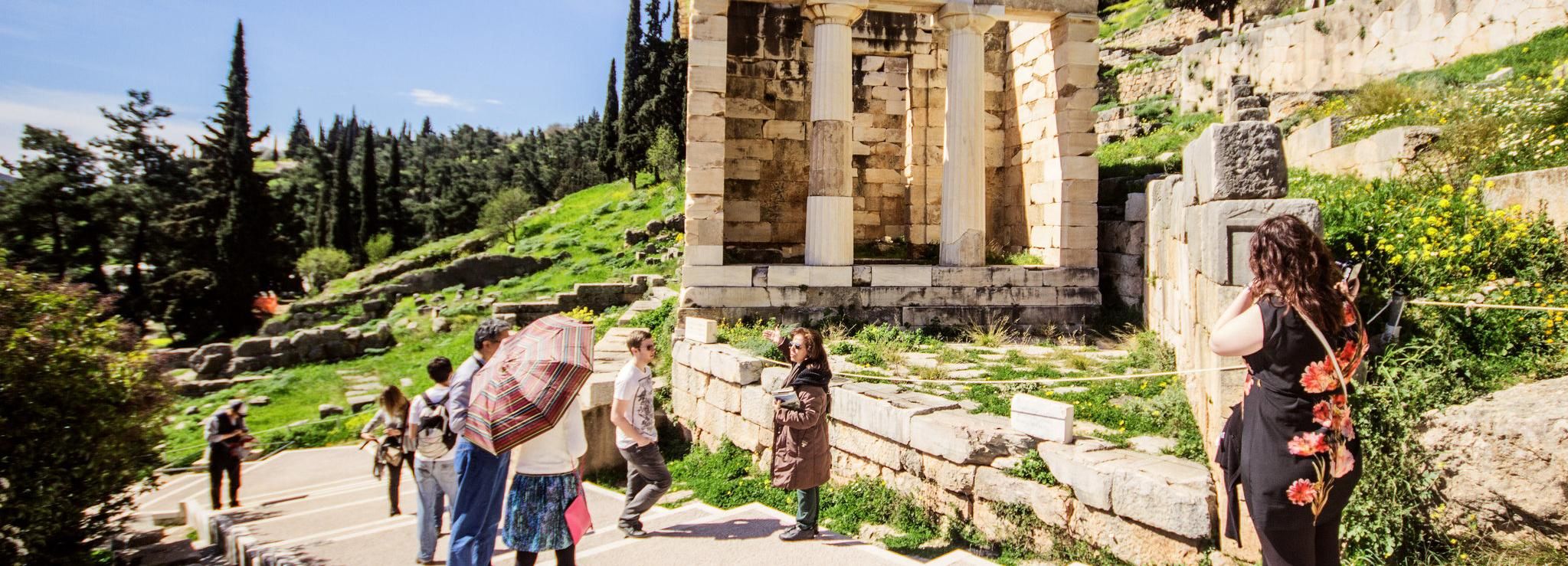 Desde Atenas: tour guiado de 1 día en Delfos