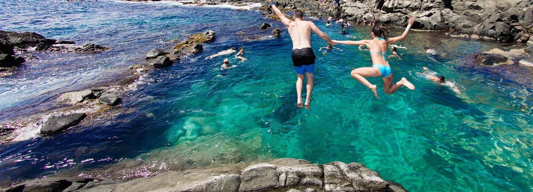 From Oranjestad: Full-Day Island Jeep Safari Tour