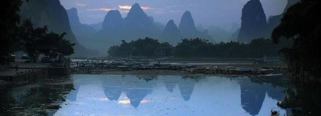 From Guilin: Full-Day Li River Cruise & Yangshuo