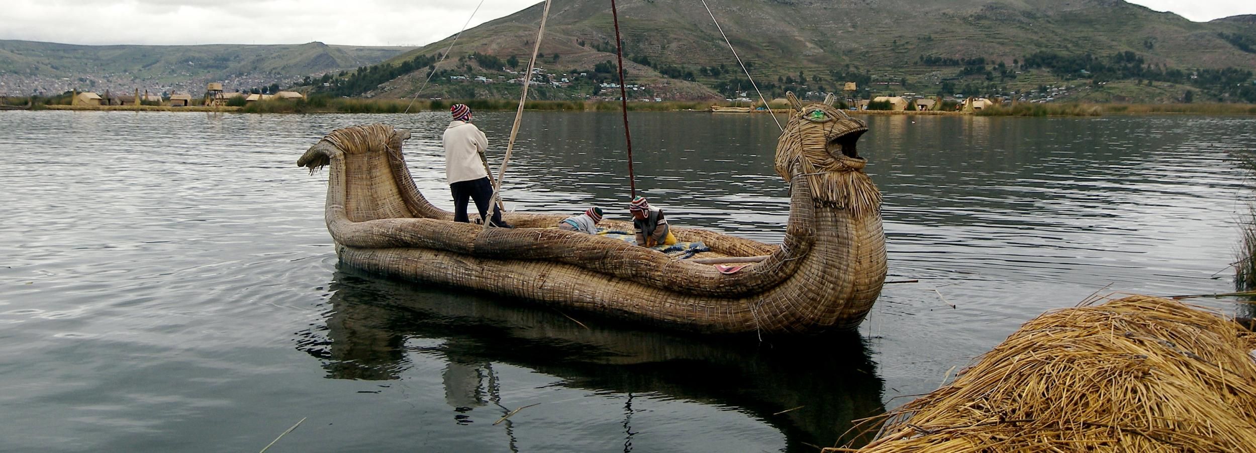 From Puno: 3-Hour Uros Floating Islands Tour