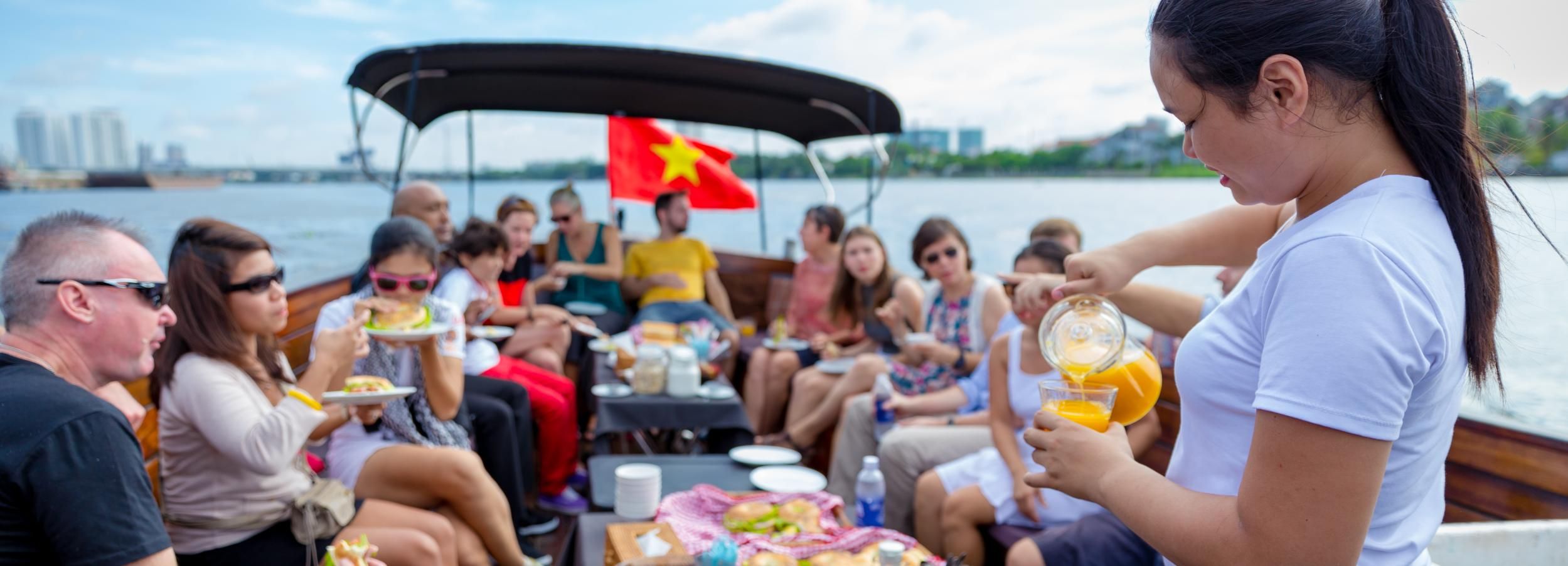 2-Hour Breakfast Cruise along the Saigon River