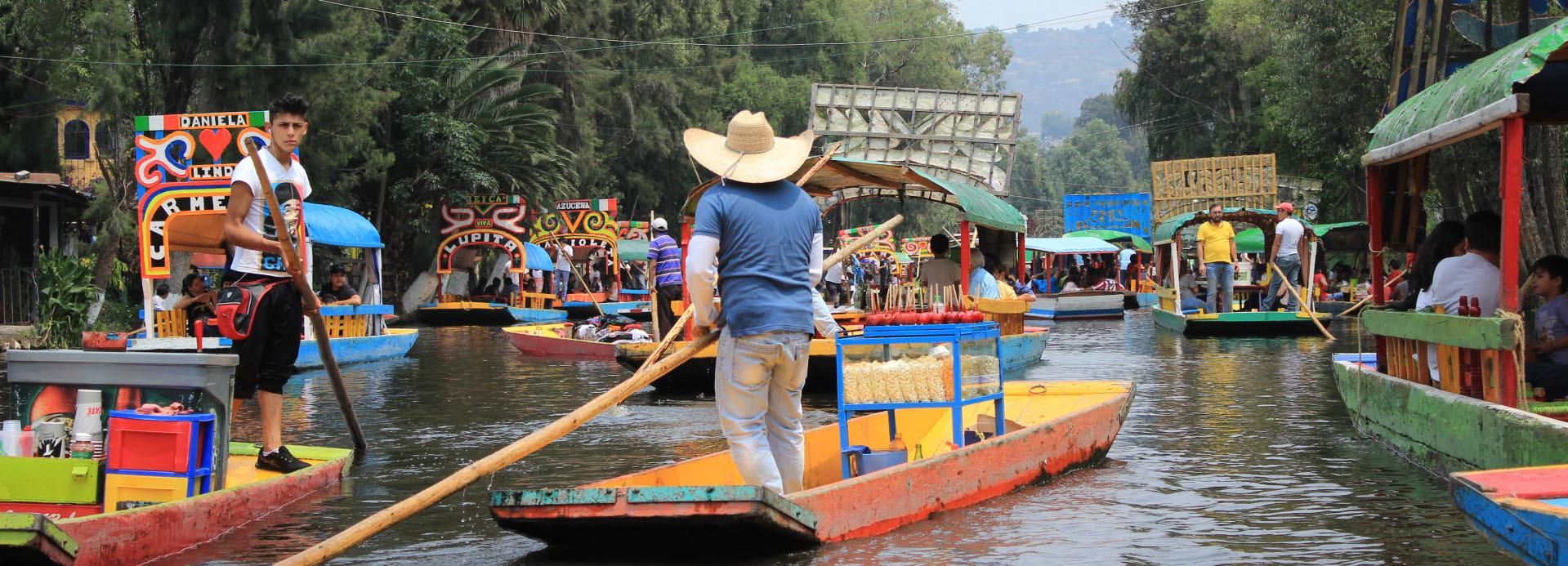 Día completo Xochimilco-Coyoacán con museo Frida Kahlo