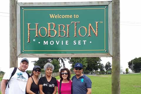Ab Tauranga: Landausflug zum Hobbingen-Filmset