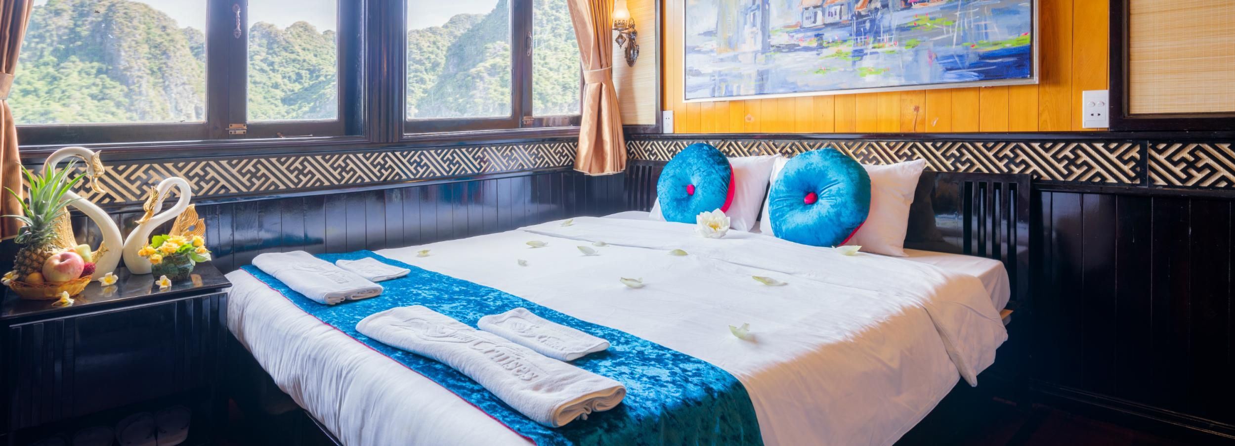 Stunning Bai Tu Long Bay 2 Day w/ Swan Boutique Cruise 4*