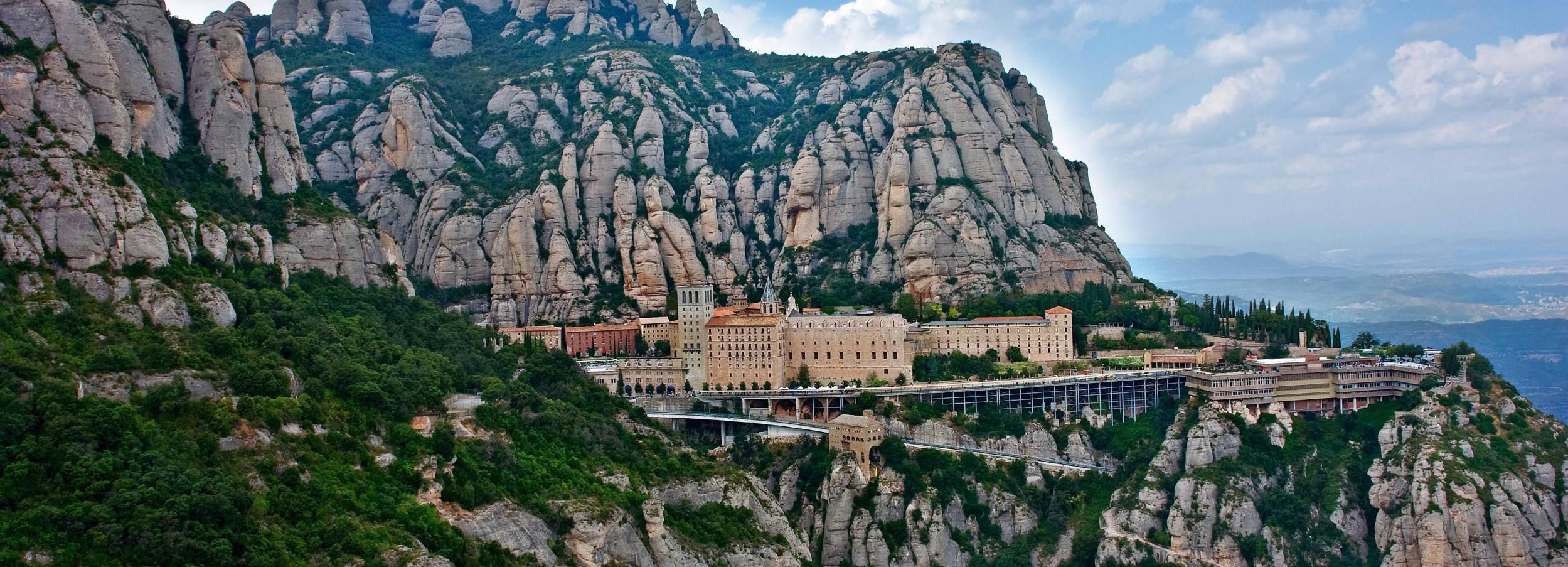 Monasterio De Montserrat Barcelona Reserva De Entradas Y Tours GetYourGuide Com