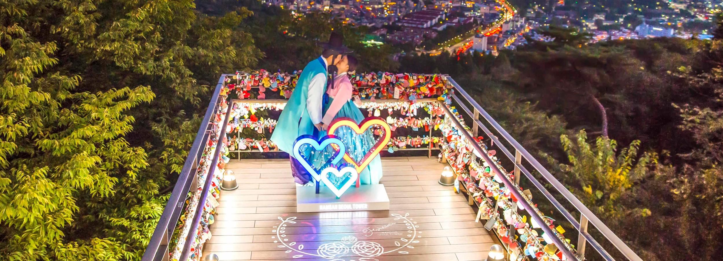 N Seoul Tower: Traditional Attire Hanbok Experience