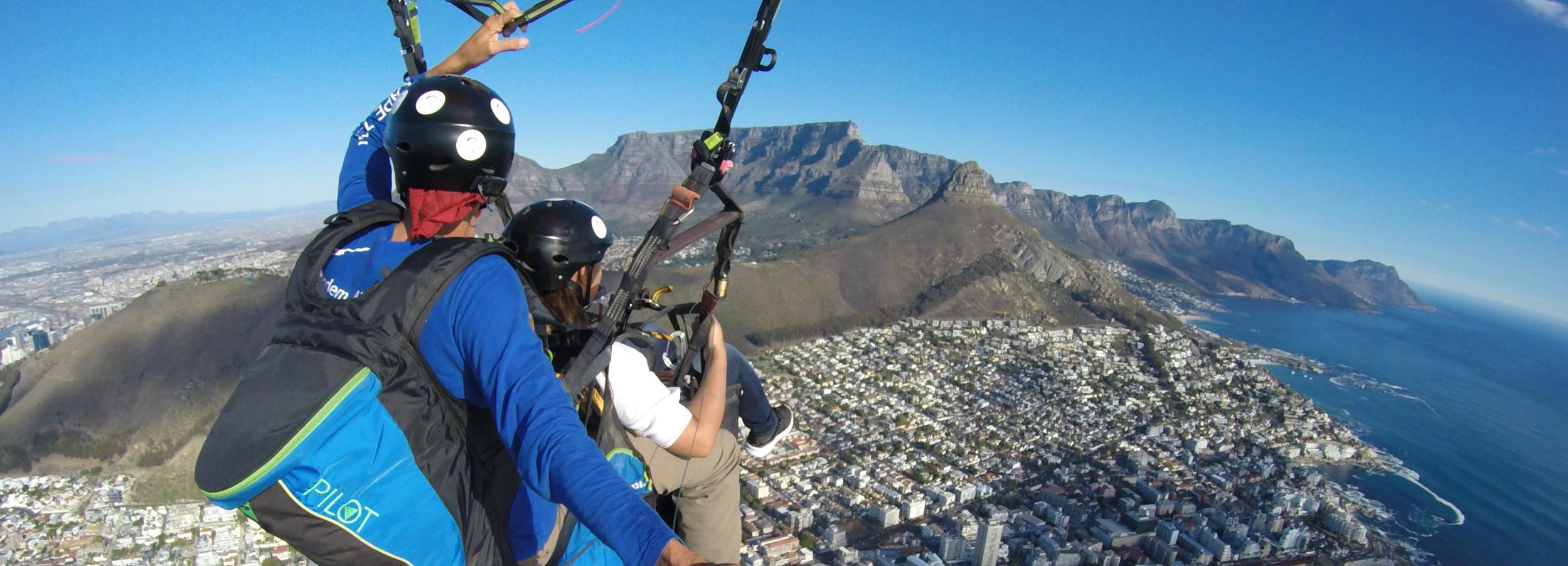 Table Mountain: Tandem Paragliding in Cape Town