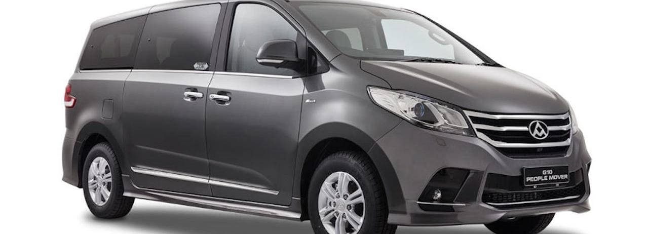 Brisbane: Premium Airport Transfer with Meet and Greet