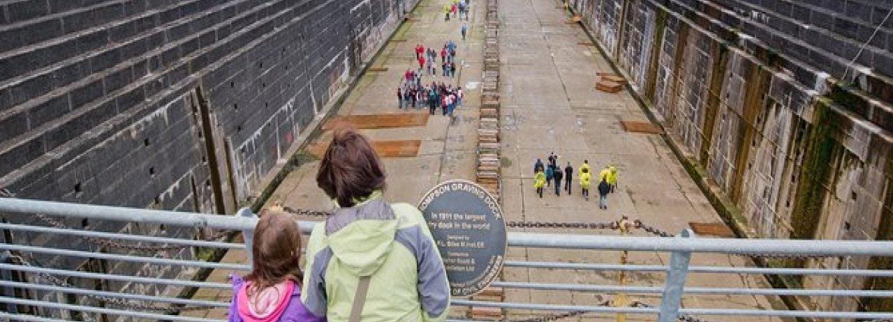 Belfast: Titanic Trail con ingresso al Titanic's Dock